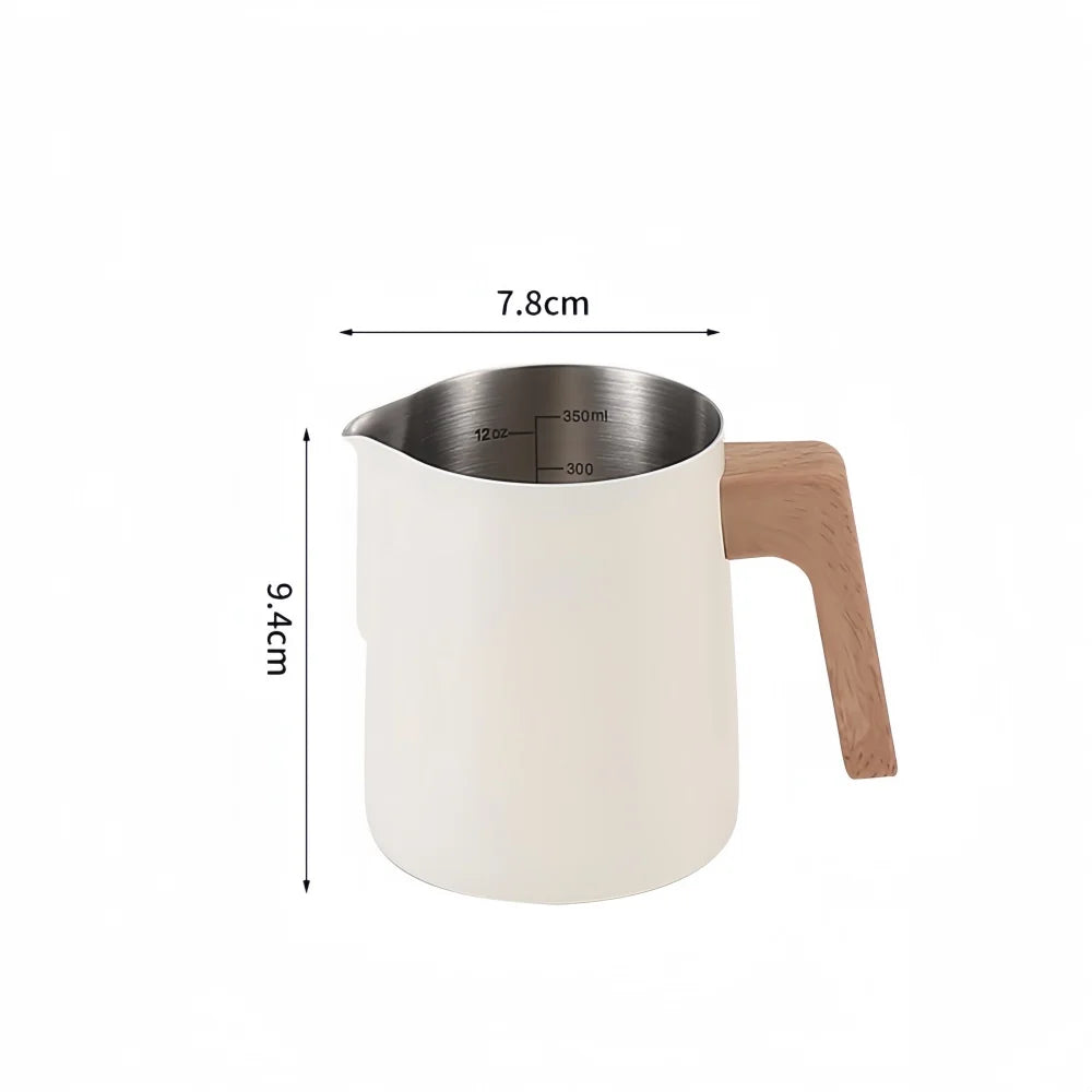 Milk frothing with wood handle